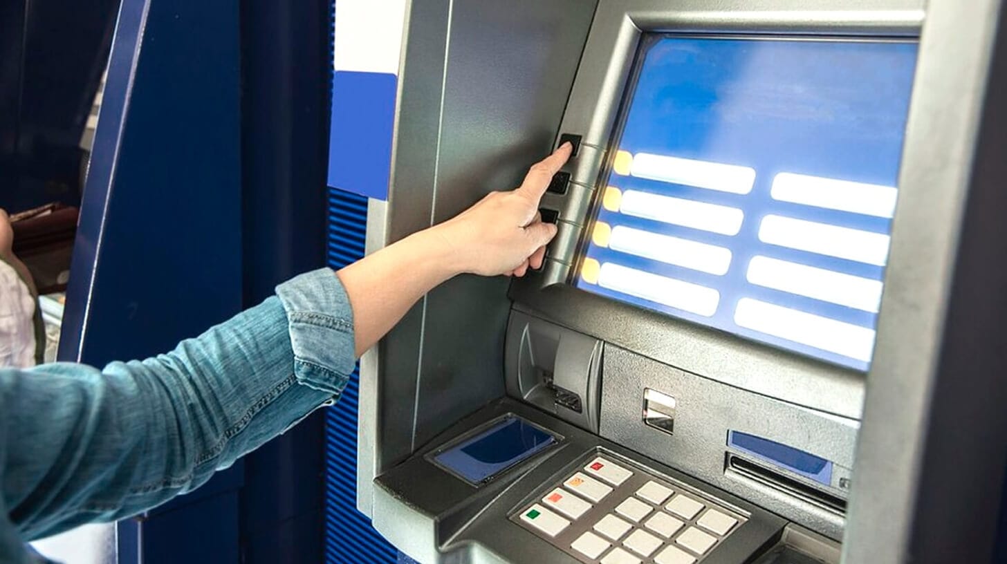 À partir du 29 avril, des virements excédant 1 000 € seront suspendus pendant 72 heures en cas de suspicion d’anomalie